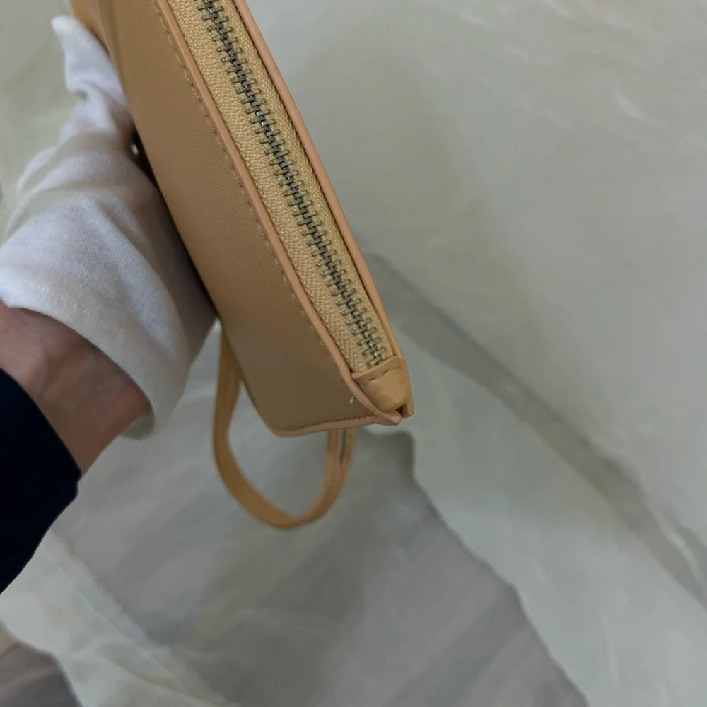 Mansur Gavriel Leather Clutch Pouch Wallet Wristlet
